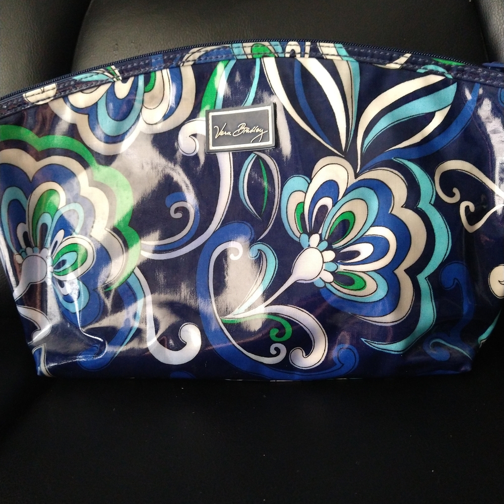 Vera Bradley Navy and Green Floral Cosmetic Bag & Mini Jewelry Box 🎁